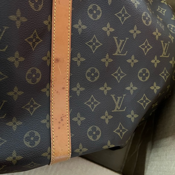 Reposhing from abiscoluxury. Authentic lv keepall 60 bandoulière. - Picture 6 of 8